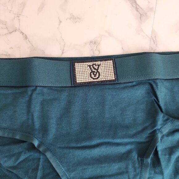 VS Logo Cotton Shine Patch Hiphugger Panty - Picture 3 of 5